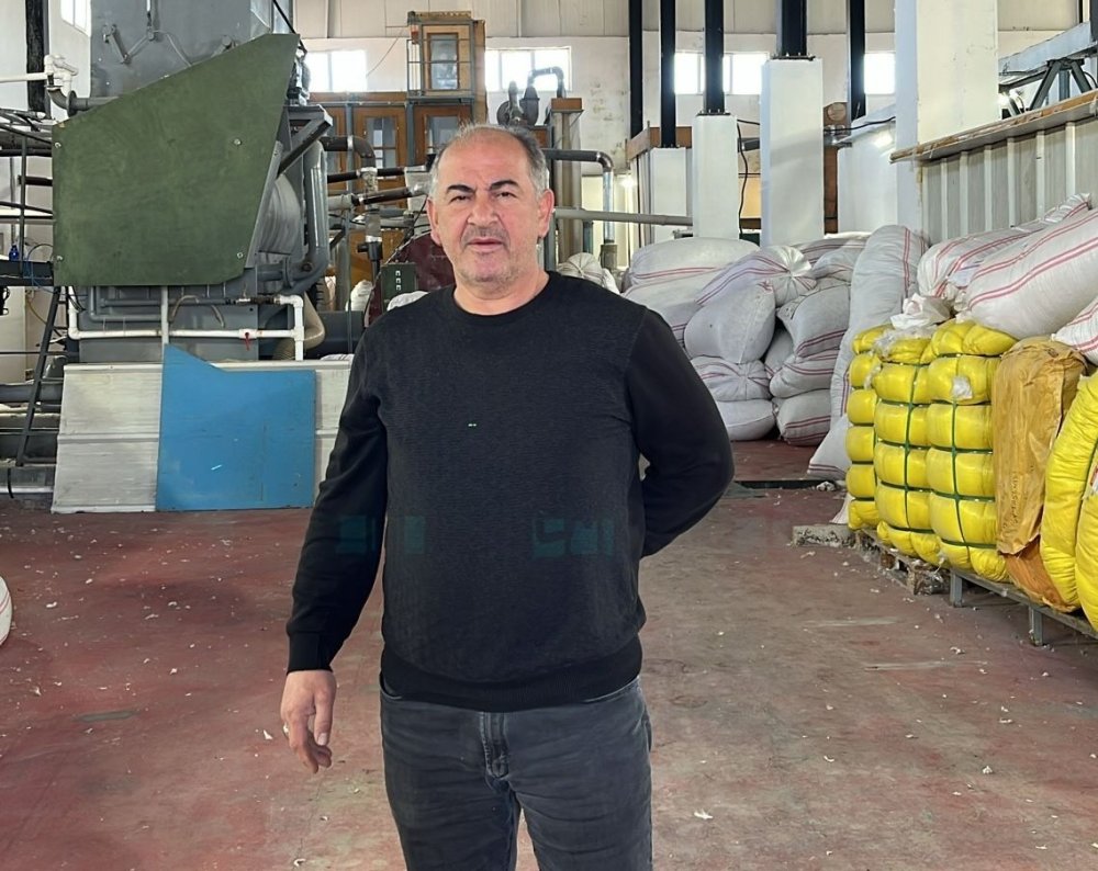 Kick Boksçu "Kaz Tüyü" Topluyor İhraç Ediyor Yorgan Yapıyor