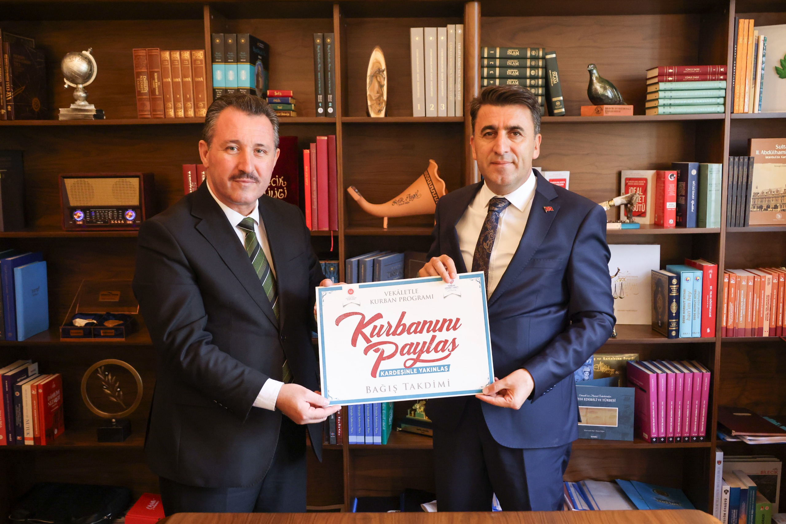vali-aygolden-tdvye-kurban-bagisi.jpg