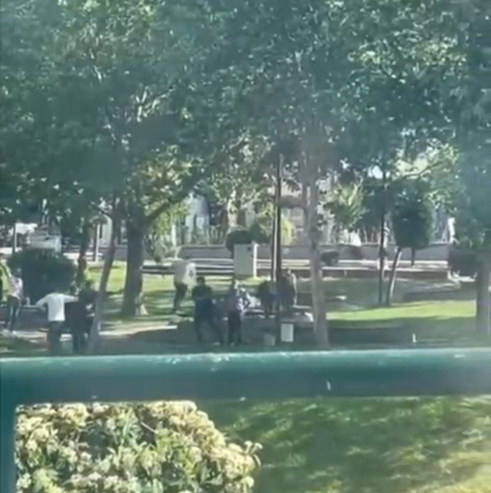 Kent Merkezinde Silahla Dehşet Saçtı, Pompalı Tüfekle Bir Kişiyi Yaraladı