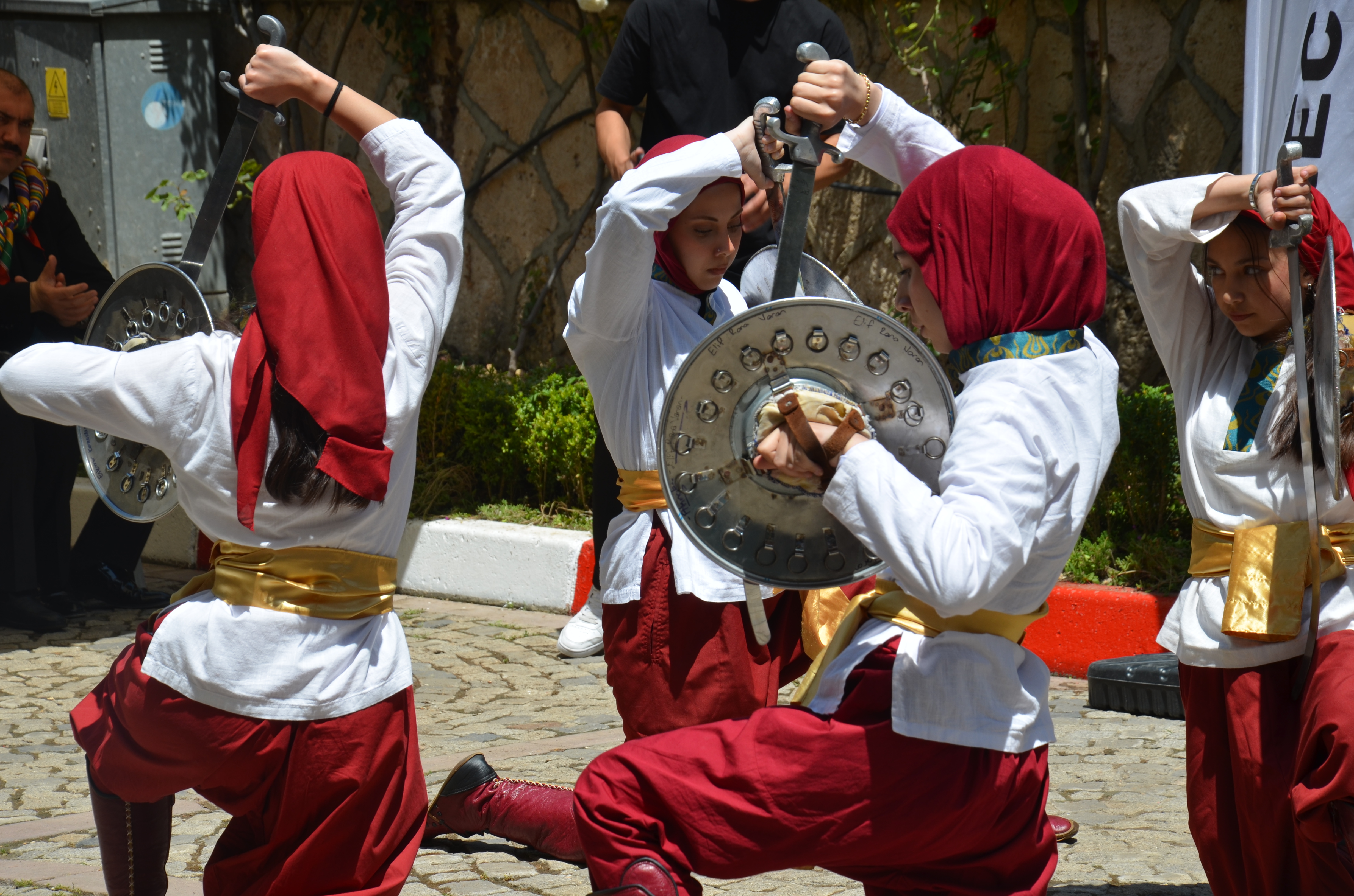 bilecikin-fethi-coskuyla-kutlandi-11.jpg
