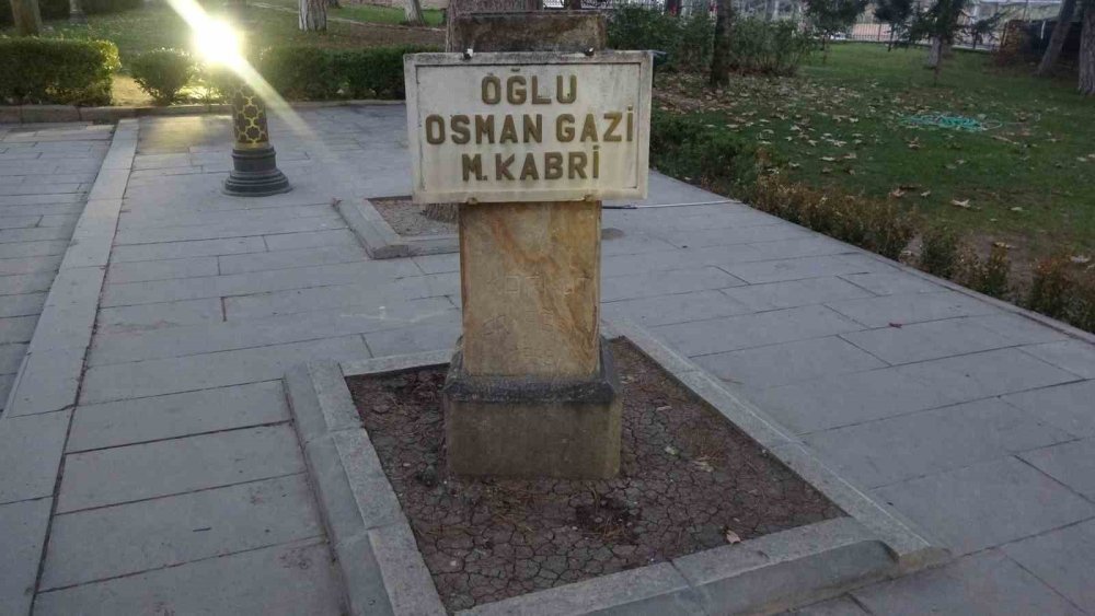 Ertuğrulgazi Türbesi'ni ziyarete Filistin'den geldiler