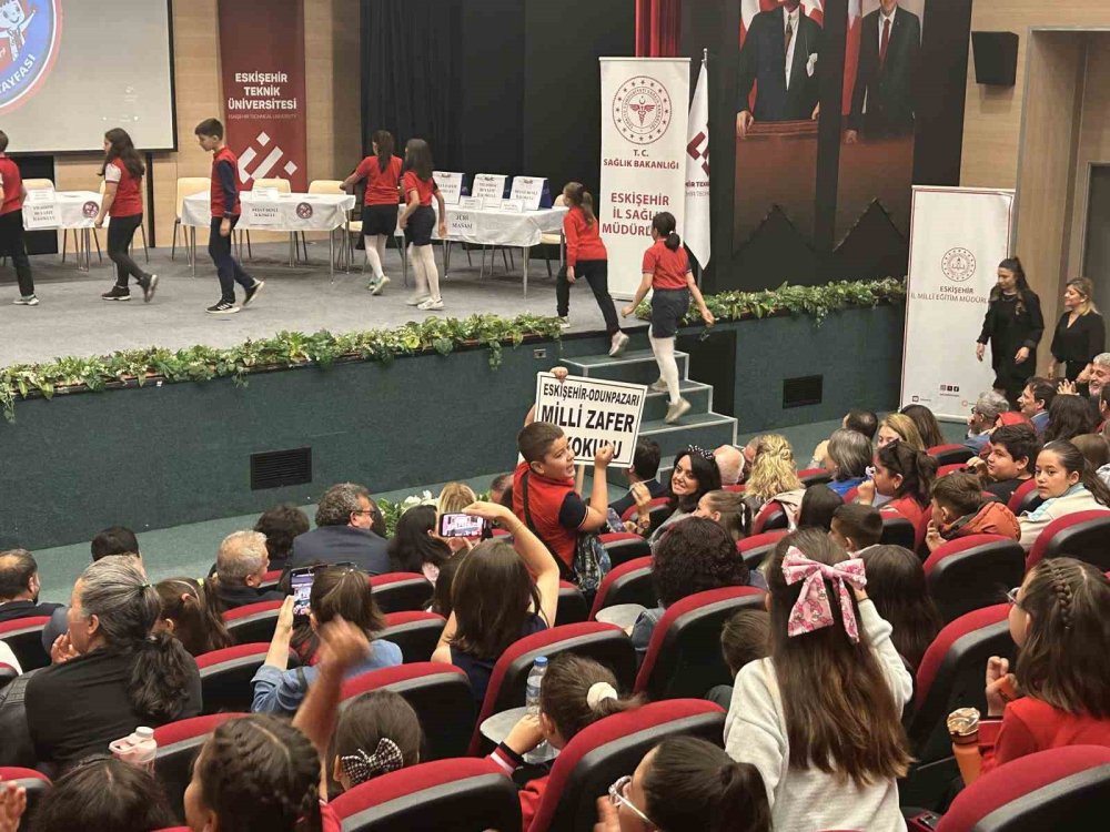 Halk Sağlığı Bilgi Yarışması Finali’nde Minikler Hem Yarıştı, Hem De Öğrendi