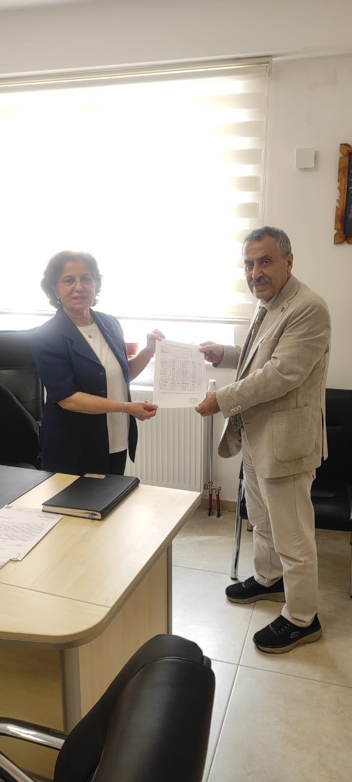 baskan-mustafa-ozturk-mazbatasini-aldi-1.jpeg