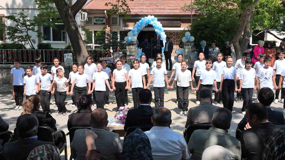 Halk Eğitim Merkezi Yıl Sonu Sergisi Göz Kamaştırdı