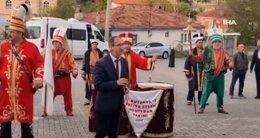 kurulustan-canakkaleye-tarih-ve-medeniyet-gezisi-domanicten-baslatildi-2.png