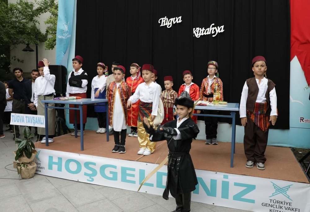 Tügva Vakıf Okulu’ndan Yıl Sonu Programı
