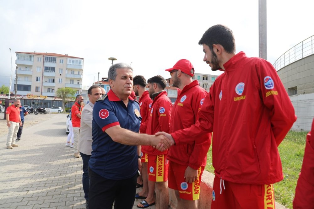 Cankurtaranlar Göreve Başladı
