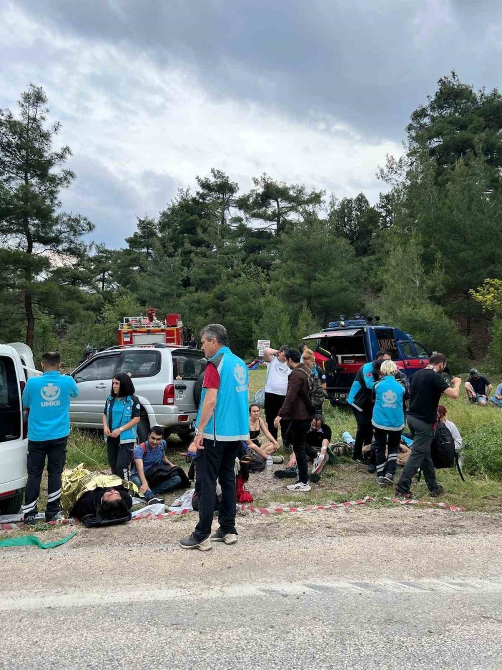 Midibüs Şarampole Uçtu: 28 Yaralı