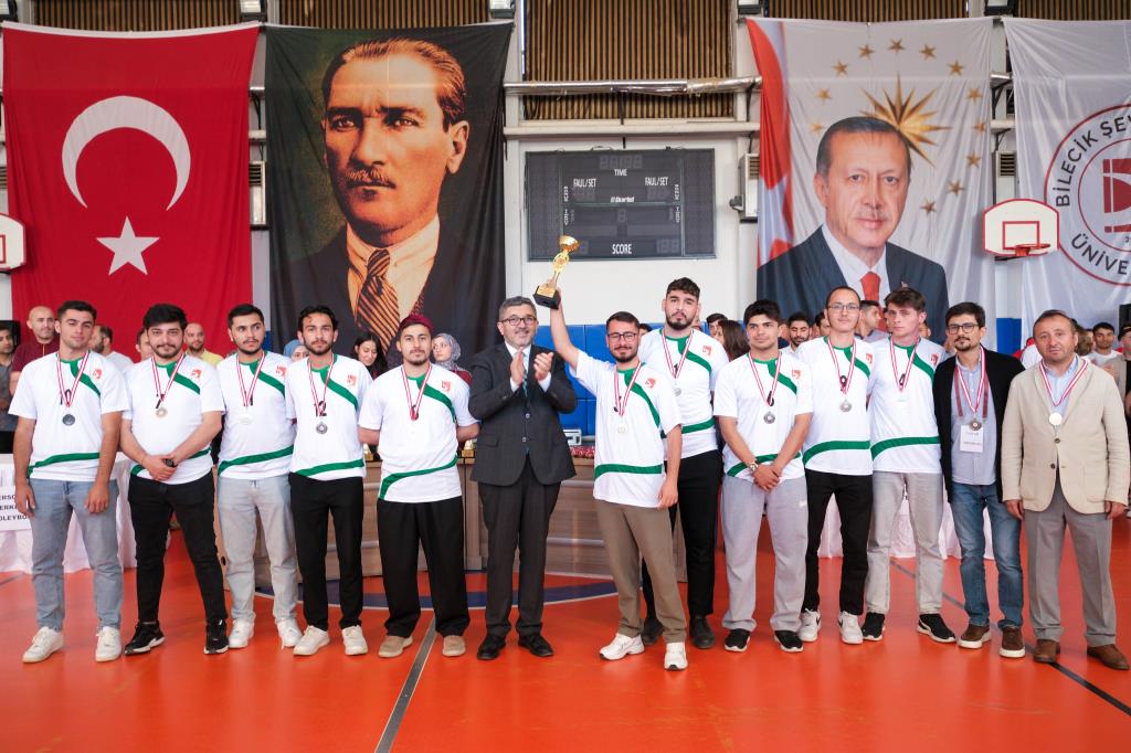 bseude-spor-musabakalari-odulleri-sahiplerini-buldu1.jpg