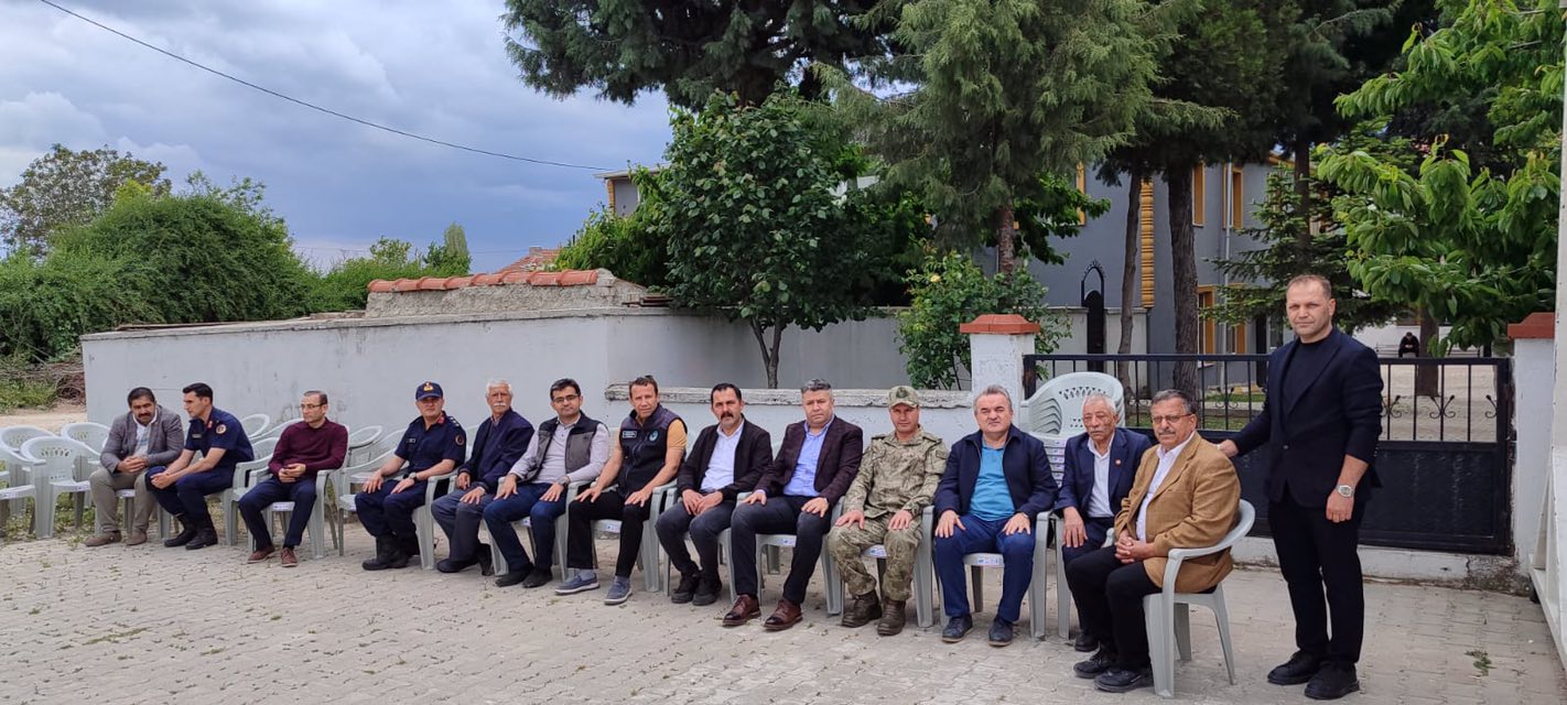 mevlit1.jpg
