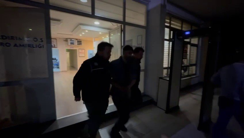 Yurtdışına Kaçmak İçin Hazırlanırken, Polis Baskını Yedi