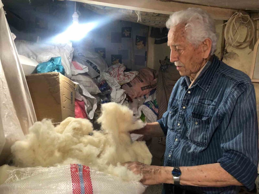 Asırlardır Süren Mesleği Günümüzde De Yaşatmaya Devam Ediyor