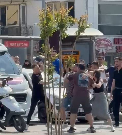 Boks Ringlerini Aratmadılar