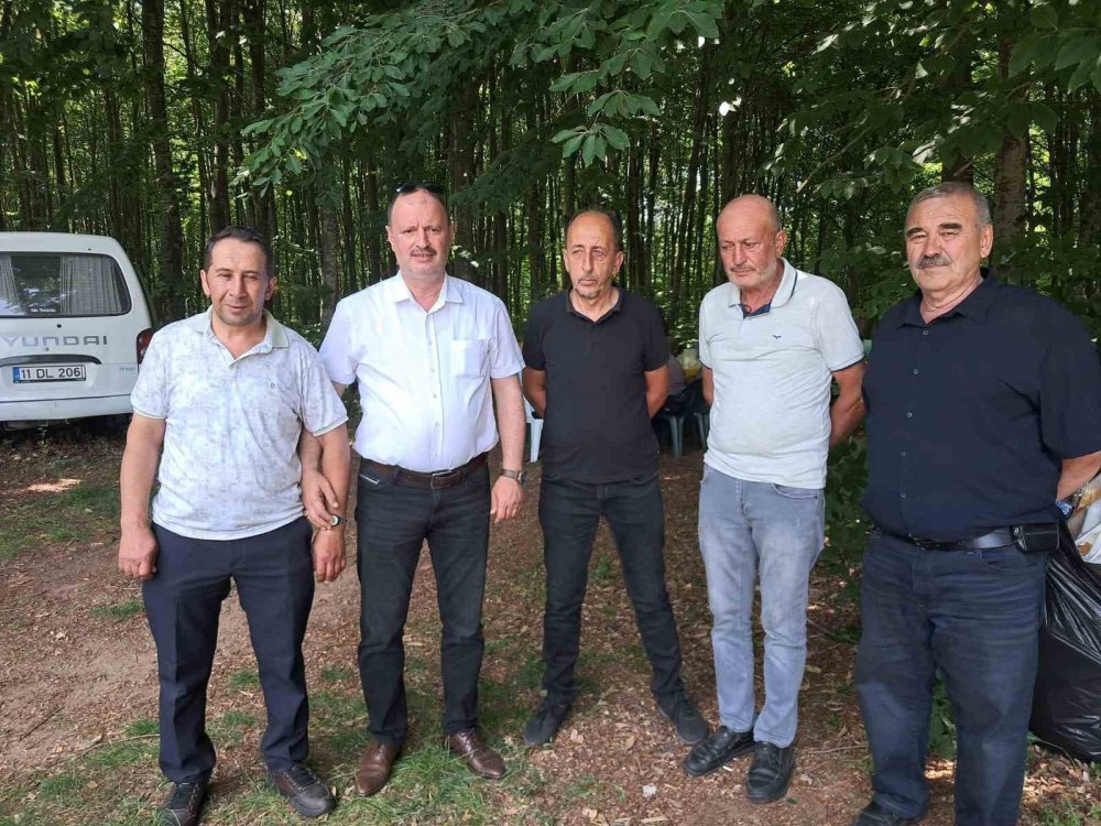 Ak Partili Ve Chp’li Meclis Üyelerinden Örnek Davranış