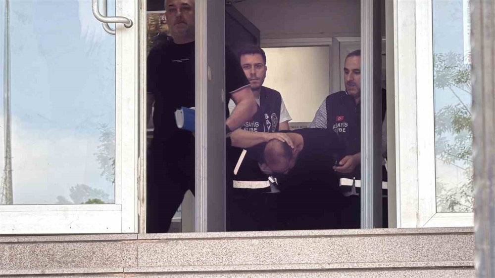 Bayramda Eski Eşini Öldüren Zanlı, Adliyeye Sevk Edildi