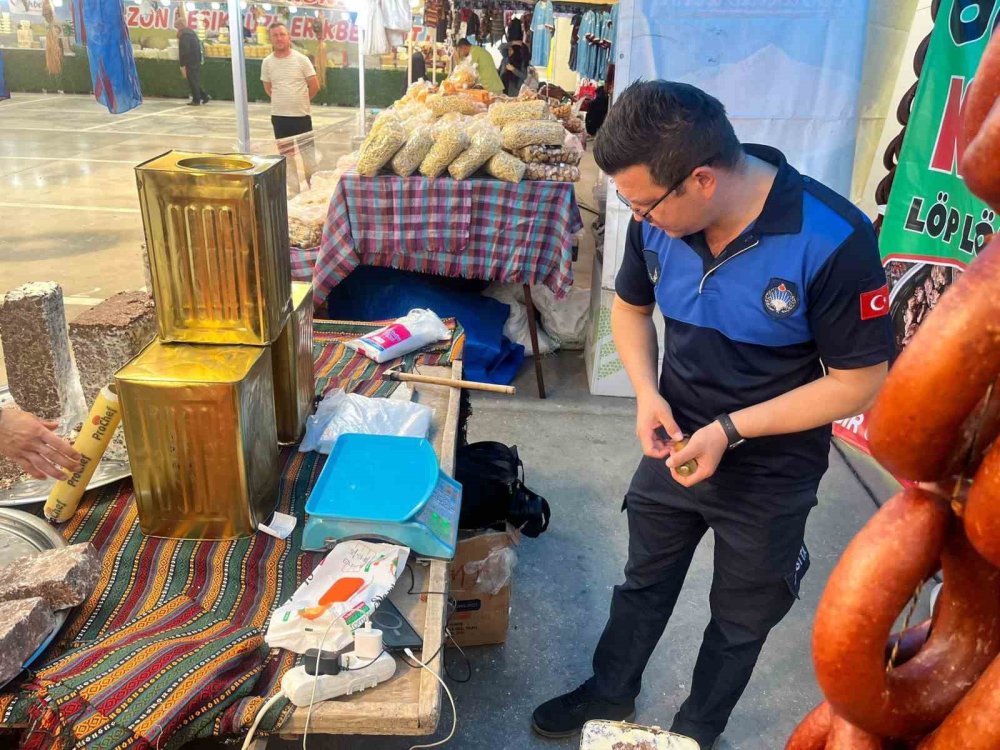 Böyle Sahtekârlık Görülmedi! Kuymak Festivalinde Akılalmaz Görüntü