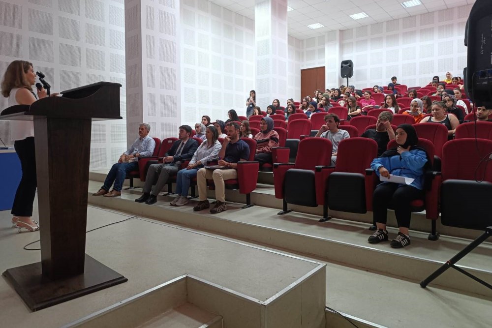 "Madde Bağımlılığı" Konulu Seminer Verildi