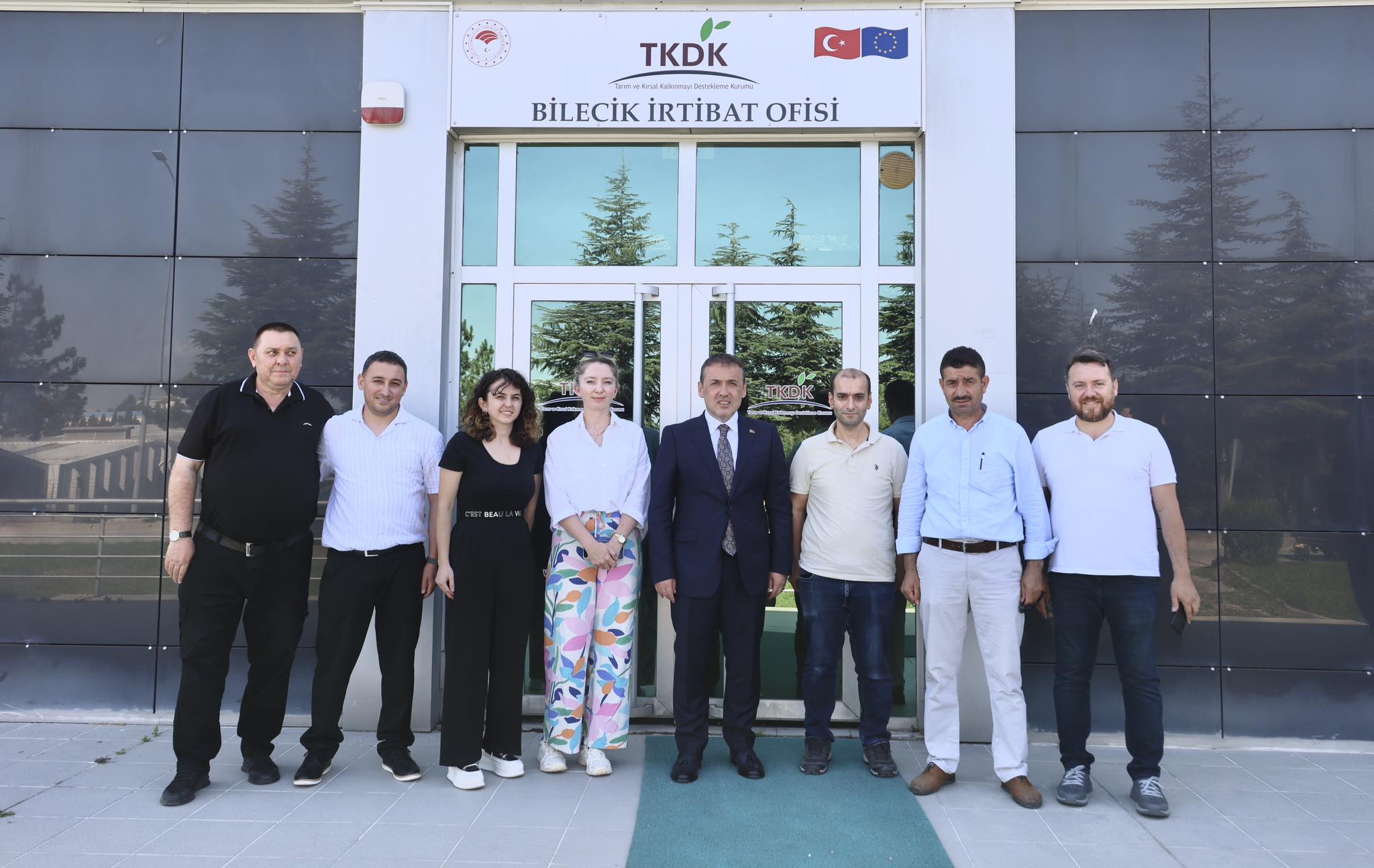 vali-faik-oktay-sozerden-kurumlara-ziyaret.jpg