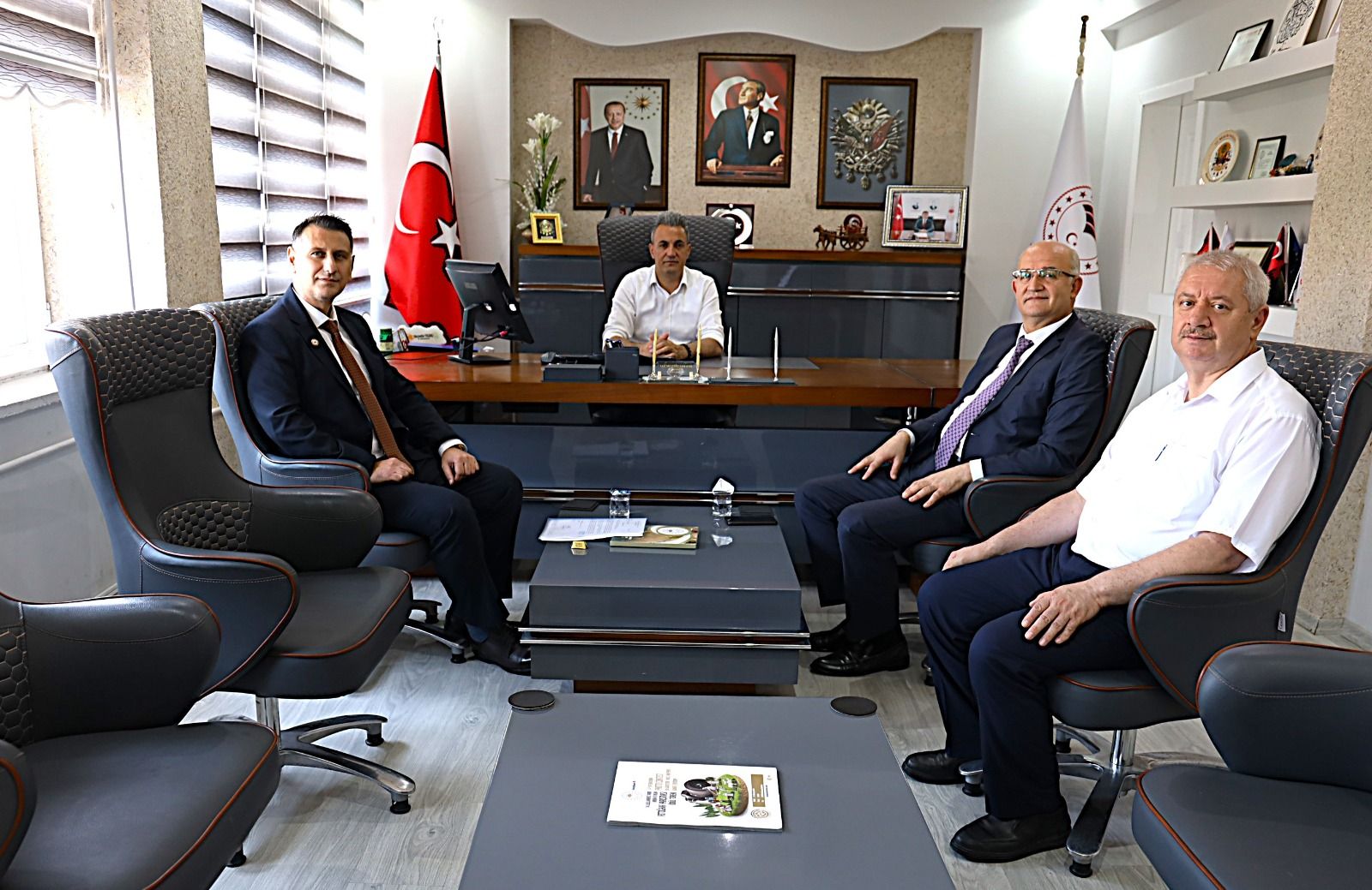 tarim-sayimi-hazirliklari-kapsaminda-toplanti-duzenlendi.jpg