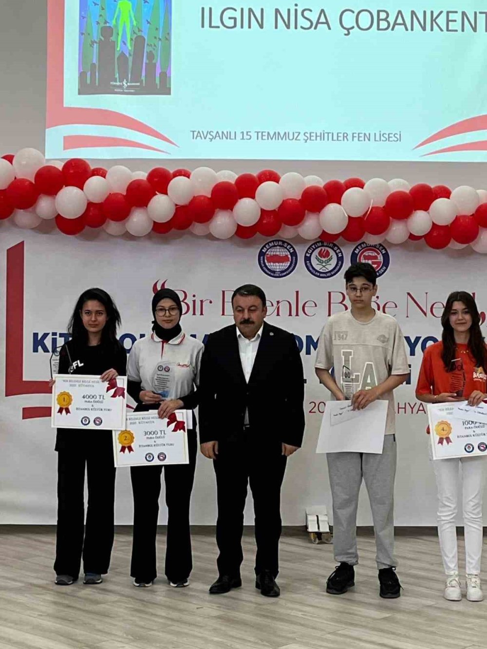 "Bir Bilenle Bilge Nesil" Yarışmasının Ödülleri Sahiplerini Buldu