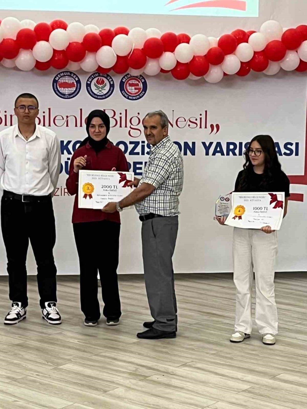 "Bir Bilenle Bilge Nesil" Yarışmasının Ödülleri Sahiplerini Buldu