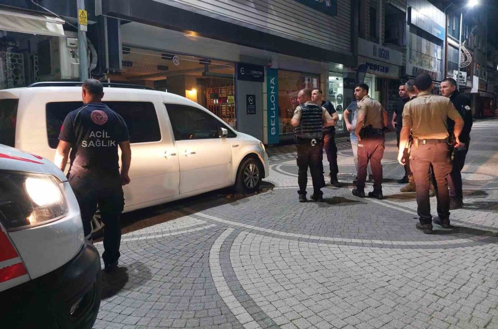 Sevgilisinden Ayrılan Genç İntihara Kalkıştı