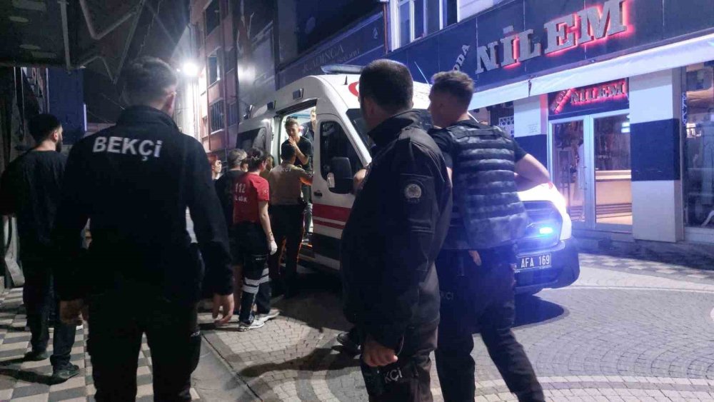 Sevgilisinden Ayrılan Genç İntihara Kalkıştı