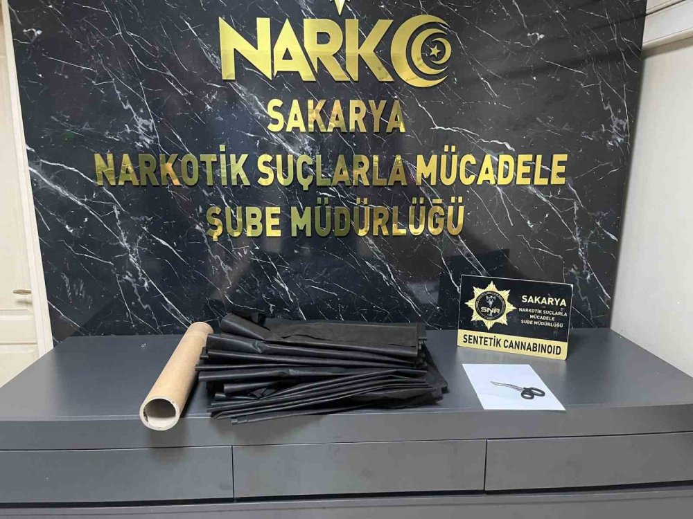 Uyuşturucu Emdirilmiş Kumaşları Satıyorlardı, Yakalandılar