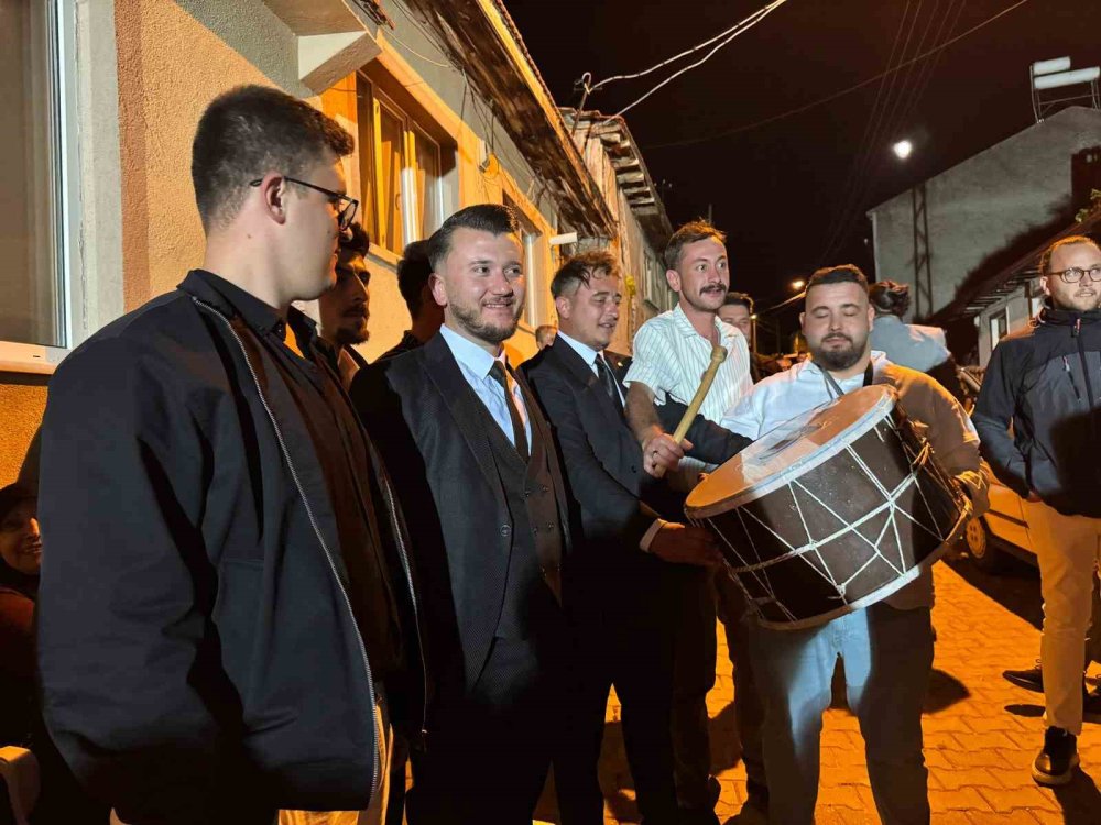 Böyle Gelenek Görülmedi! Gelin Şaşkına Döndü