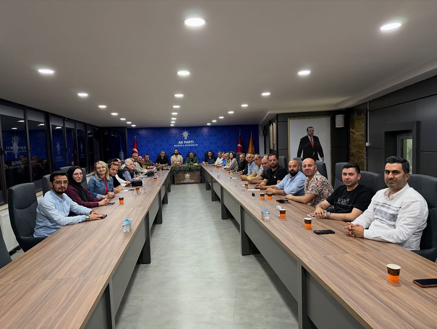 akp1.jpg