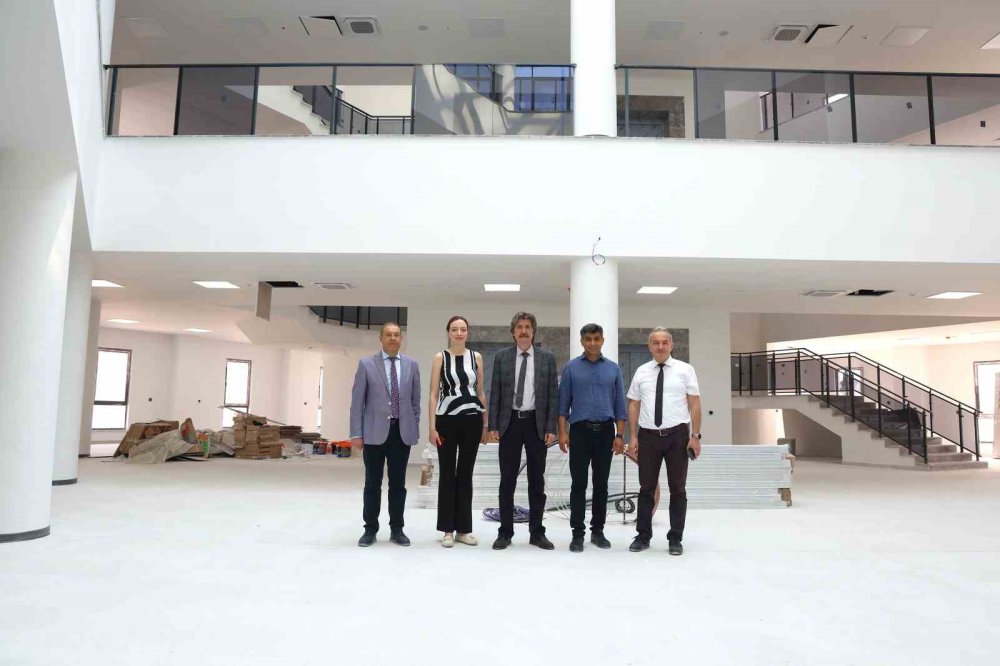 Diş Hekimliği Fakültesi Binası Açılış İçin Gün Sayıyor