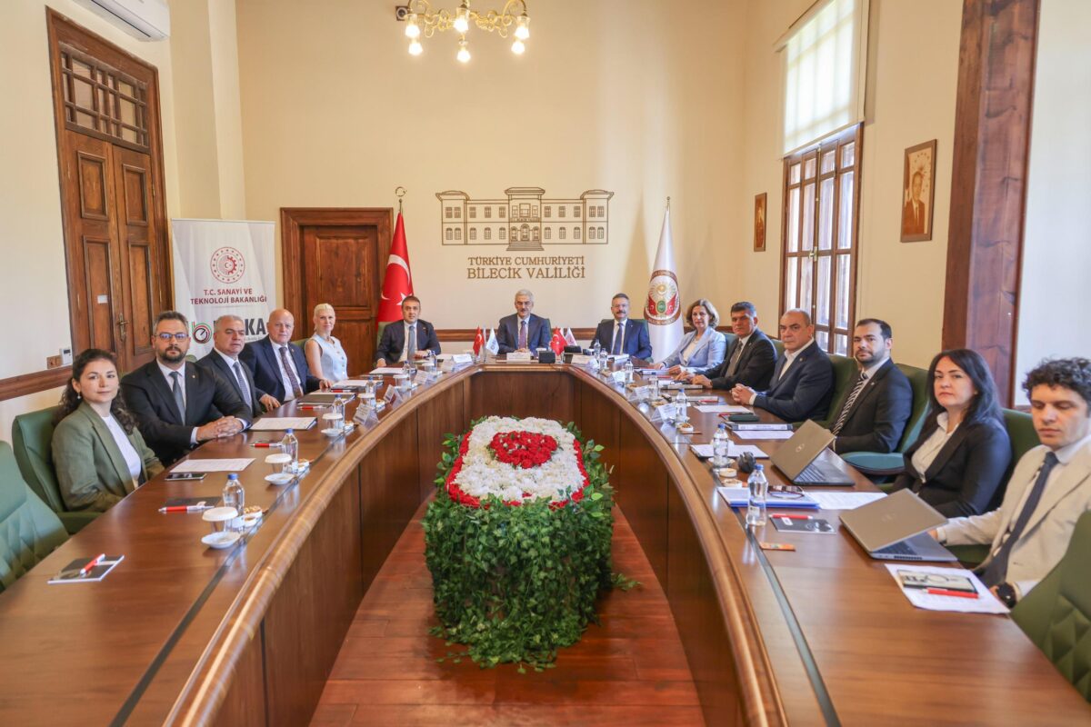 mzalar-atildi-bilecikte-tarihi-dokuya-yeni-yuz.jpeg