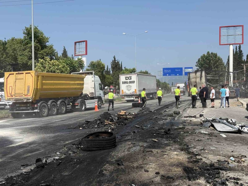 Tır Sürücüsünün Öldüğü Facia Kaza Güvenlik Kamerasında