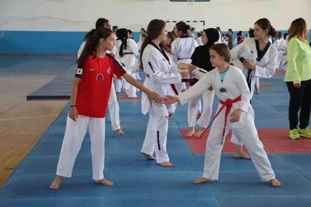 Yaz Spor Okulları Kapılarını Açıyor