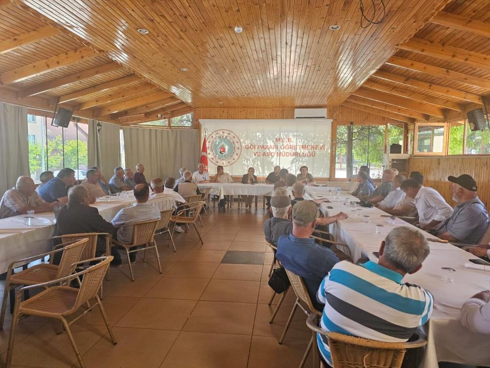 golpazarinda-icme-suyu-verimliligi-toplantisi-yapildi.jpg
