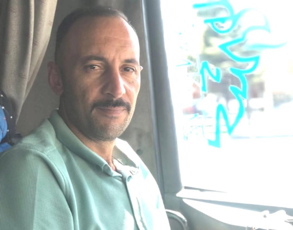 Tır Devrildi, Sürücüsü Hayatını Kaybetti