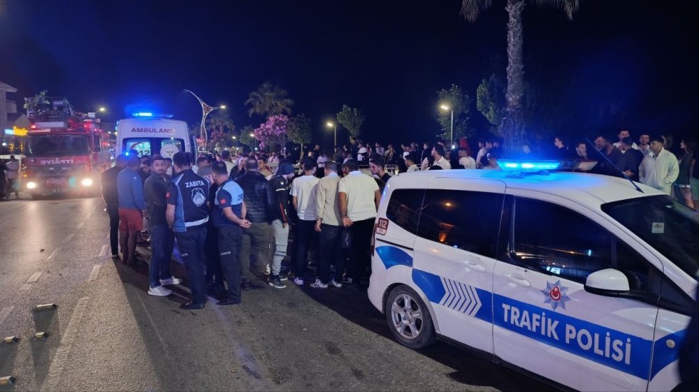 Çöp Atmaya Giden Kadına Çarpıp Olay Yerinden Kaçtı
