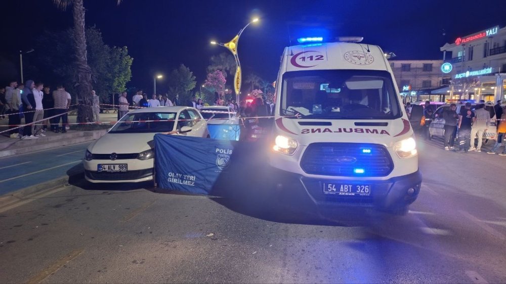 Çöp Atmaya Giden Kadına Çarpıp Olay Yerinden Kaçtı
