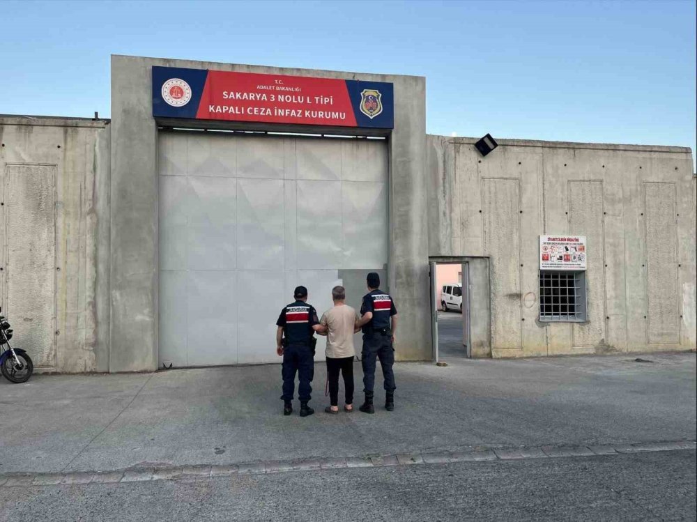 Uyuşturucuya Geçit Yok: 3 Tutuklama