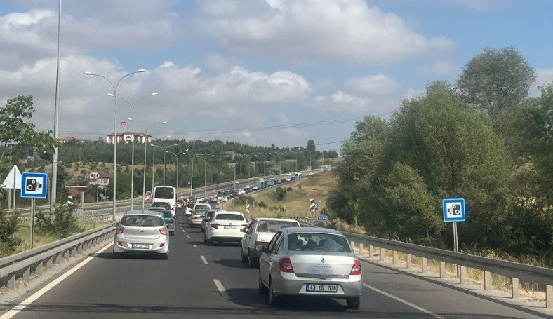 Yks Sınavında Polis Ekiplerinden Zamanla Yarış