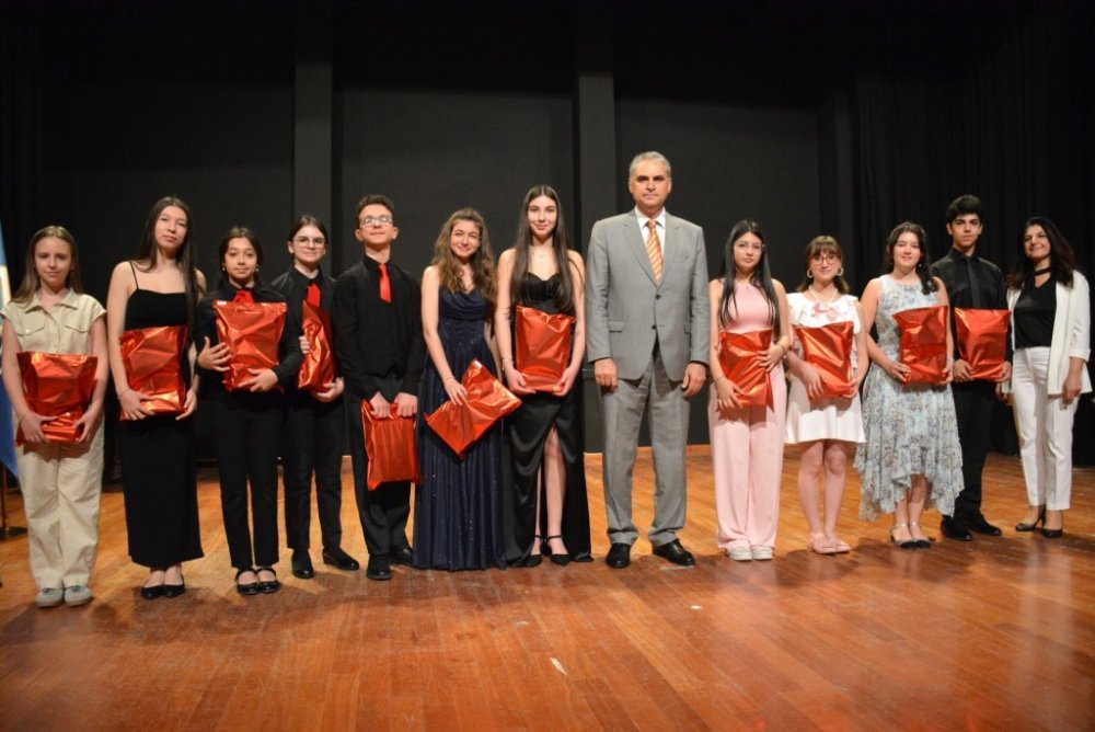 Devlet Konservatuvarında Mezuniyet Töreni