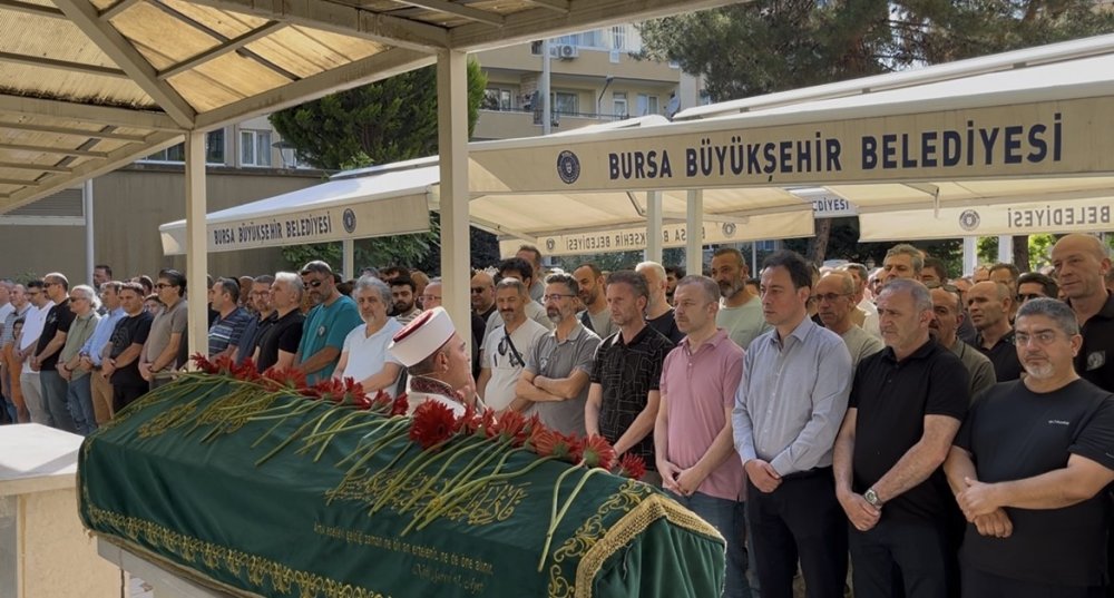 Karne Gününde Fenalaşan Öğretmen Hayatını Kaybetti