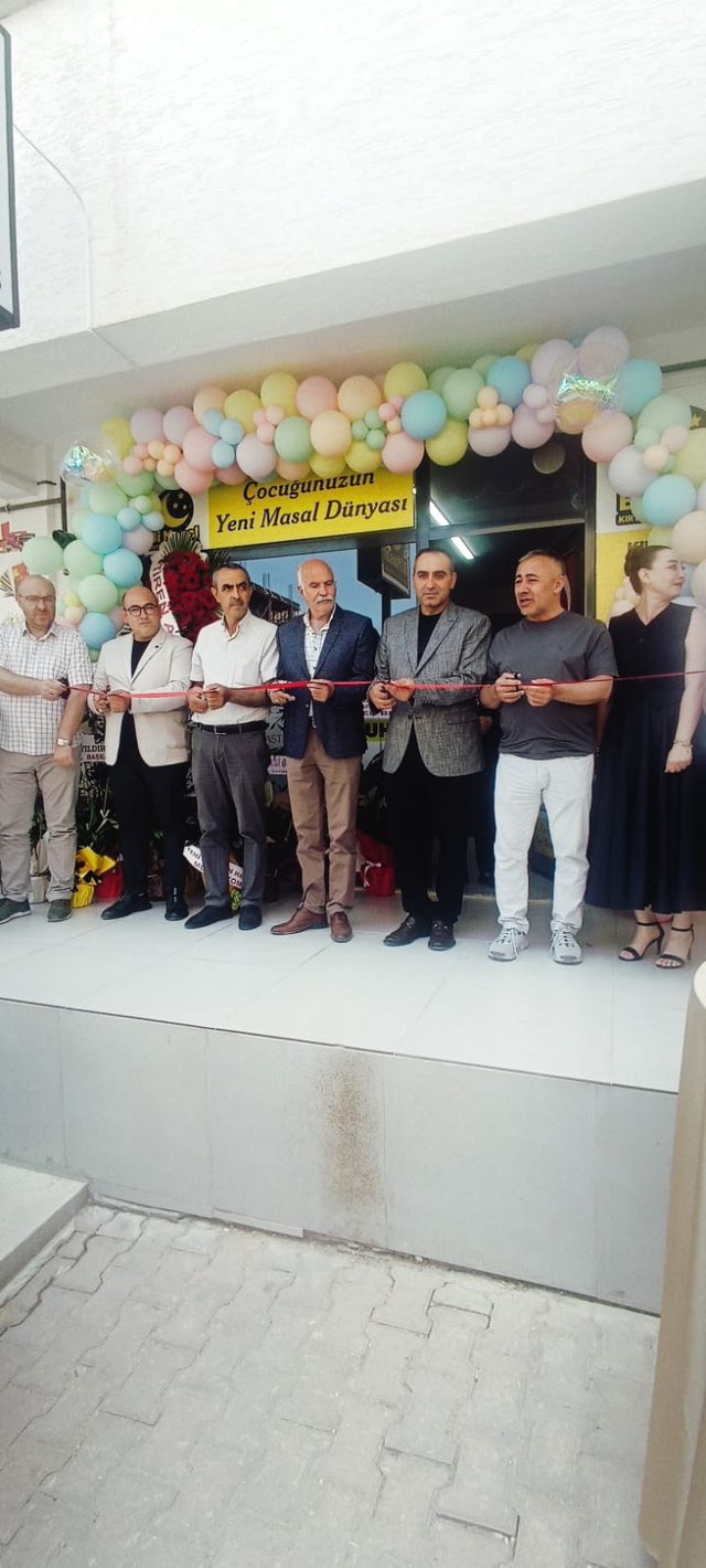 bi-masal-kirtasiye-ve-oyuncak-hizmete-acildi.jpg