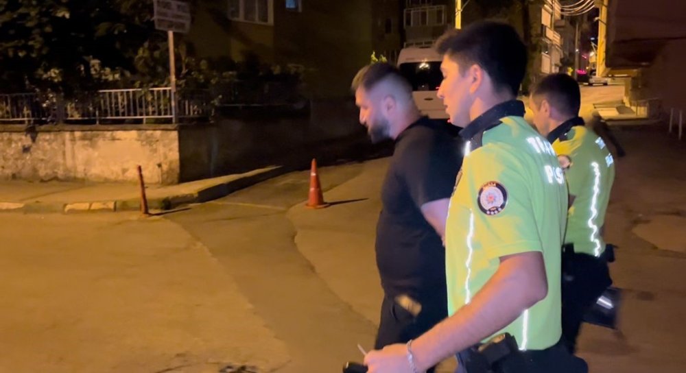 Bu Sefer Alkollü Değil, Aranan Şahıs Kaçmaya Çalıştı