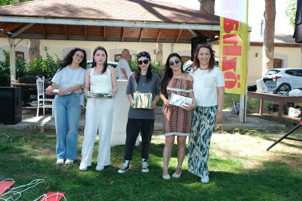 Geleneksel Piknik, Gencinden Yaşlısına Tüm Herkesi Bir Araya Getirdi