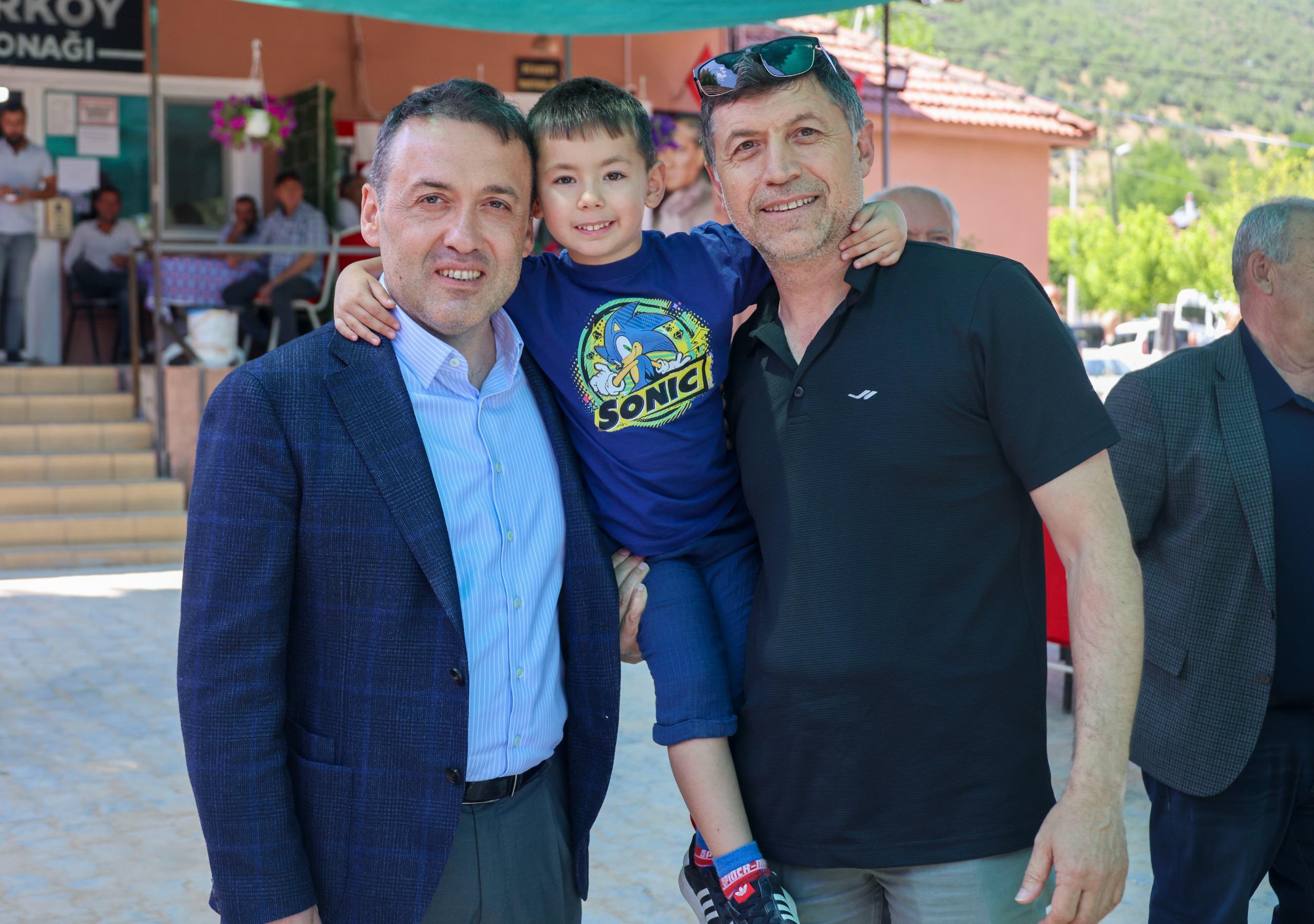 vali-sozer-demirkoylulerle-bulustu3.jpg