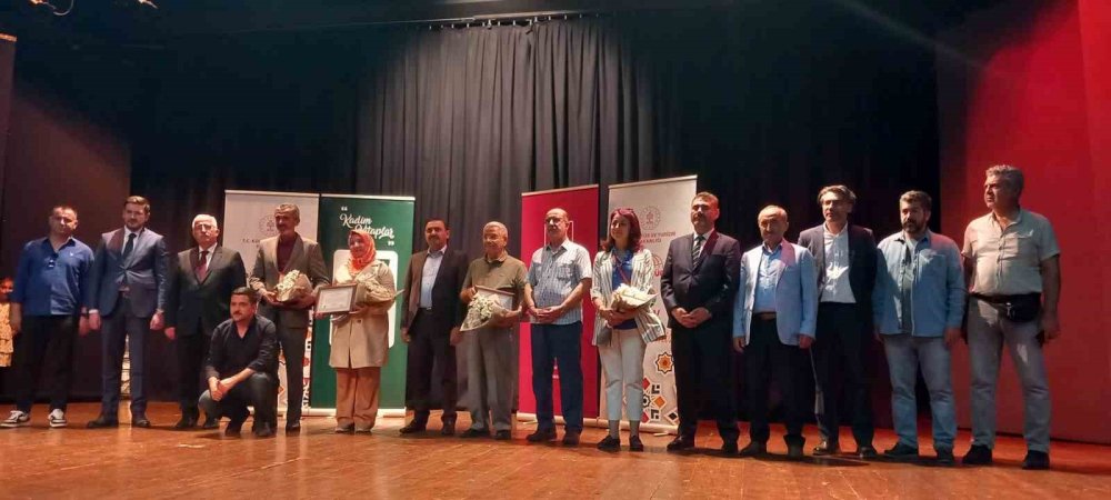 Tarihî El Yazması Eser Kitap Haline Getirildi