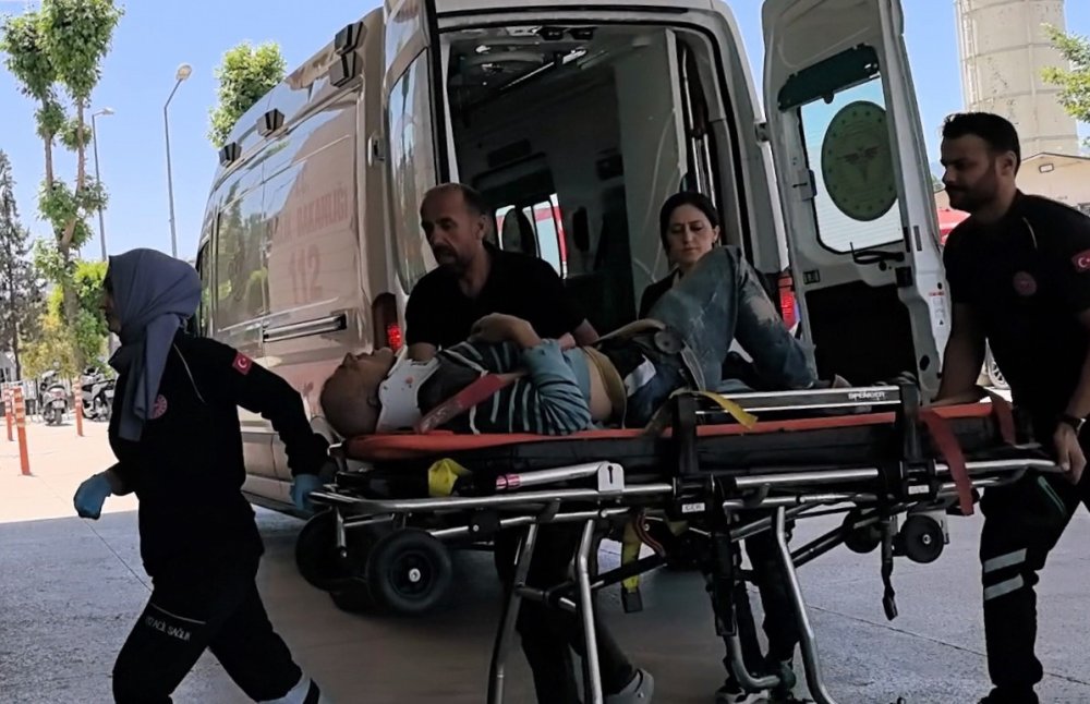İnşaatın 2. Katından Düşen İşçi Ağır Yaralandı, Çocuklarını Sayıkladı