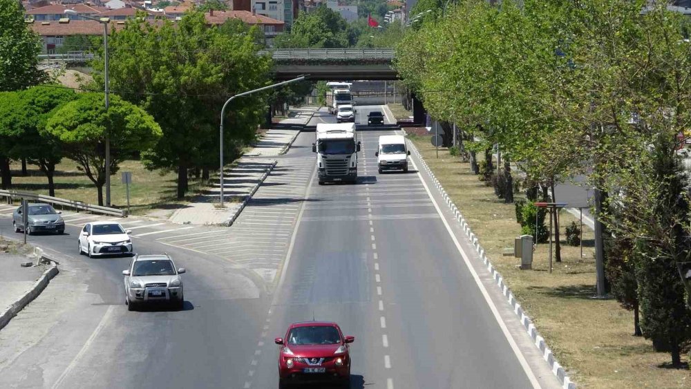 Araç Sayısı Nüfusa Yaklaşıyor
