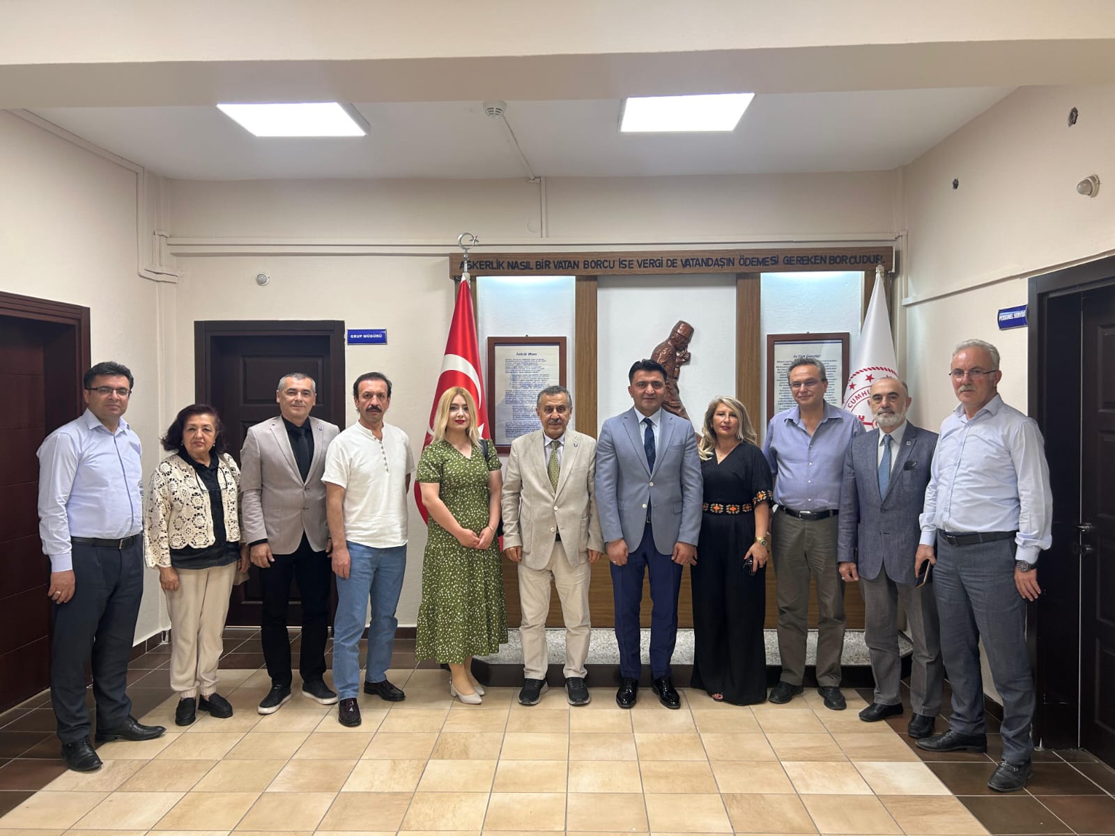 smmmodan-kurumlara-ziyaret-2.jpeg